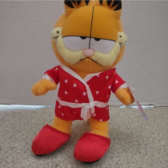 Garfield Stuffed Stands or Suction Cup 7" - Picture 1 of 2